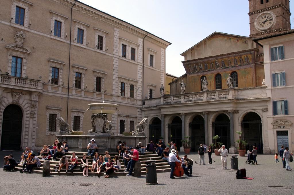 Апартаменти Vacanze Romane Centro Storico Trastevere Номер фото